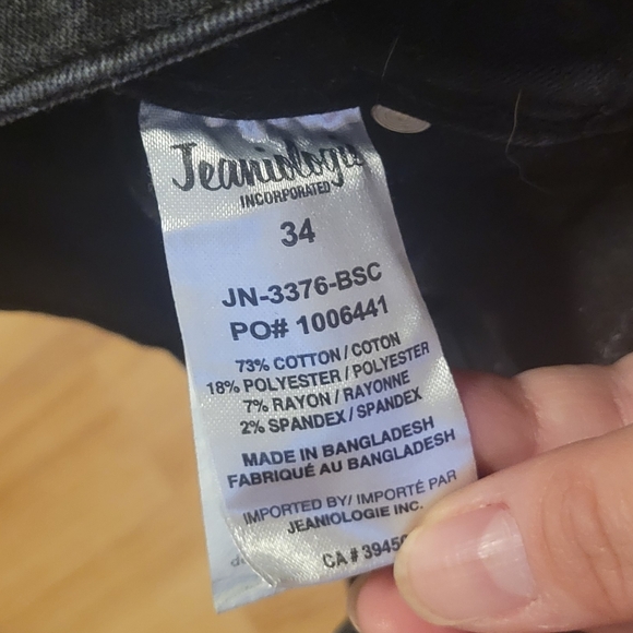 Black Ripped jeggings - Picture 3 of 6